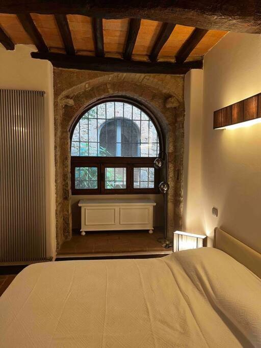 Medieval Tower In Umbria With Swimming Pool Montelagello Buitenkant foto