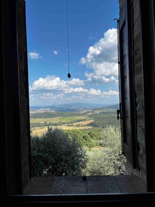 Medieval Tower In Umbria With Swimming Pool Montelagello Buitenkant foto